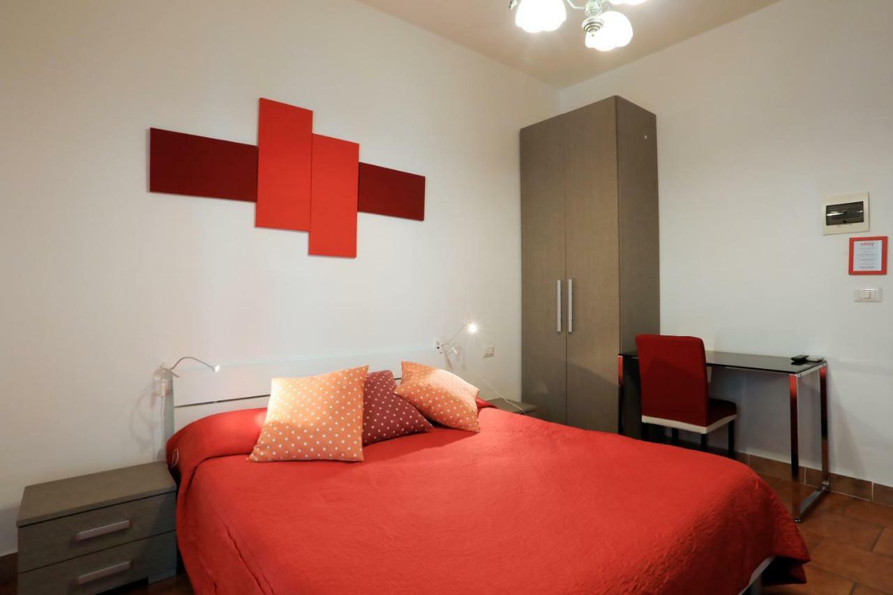 Primo Piano Guesthouse - Bari Policlinico Exteriér fotografie